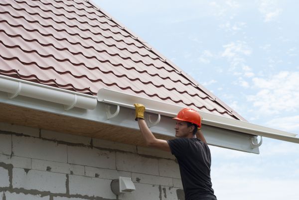 Rain Gutter Repair in Conroe
