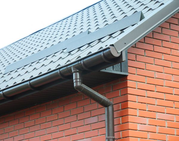 Roof Downspout Installation in Conroe