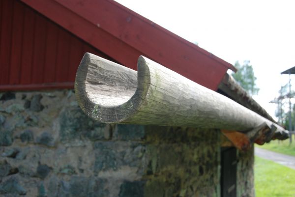 Wooden Gutter Repair in Conroe