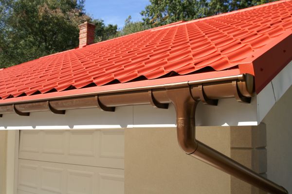 Barn Gutter Replacement in Conroe