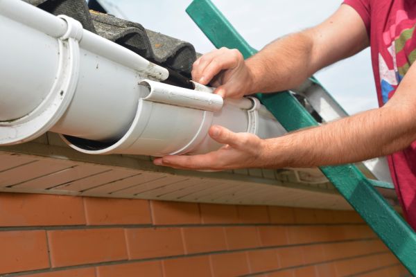 Large Gutter Repair in Conroe